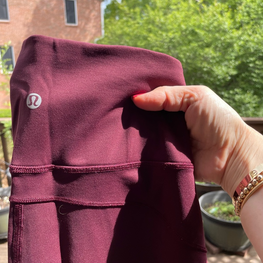 Lululemon In Movement High rise tight 25 Everlux